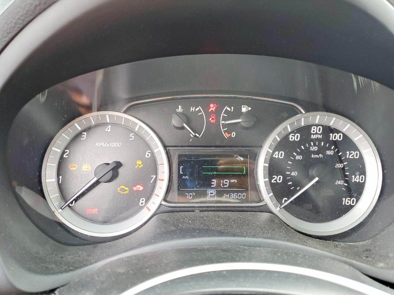 2015 NISSAN SENTRA S photo 9