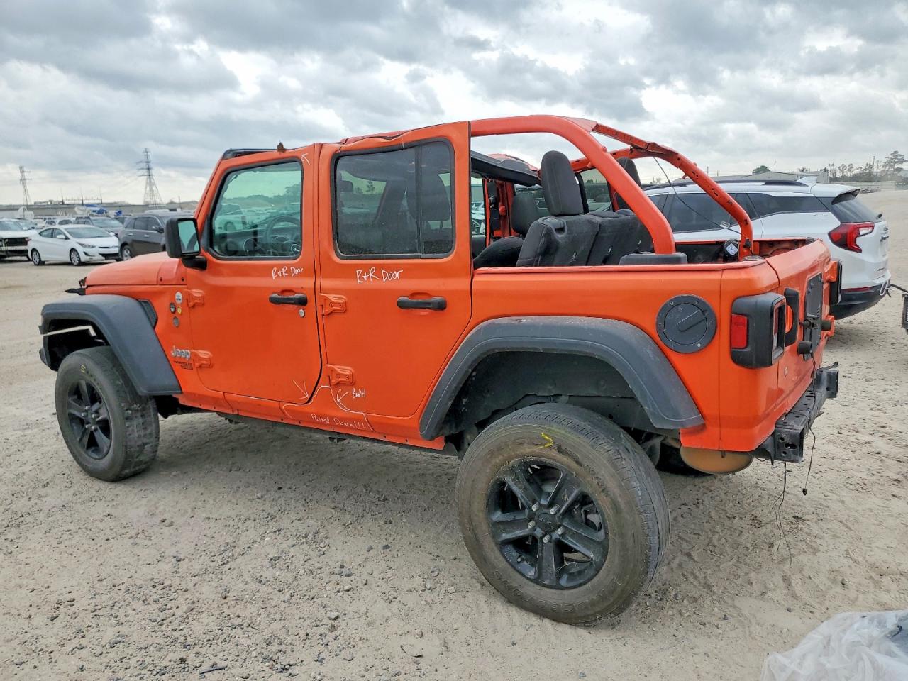 2018 JEEP WRANGLER UNLIMITED SPORT photo 2