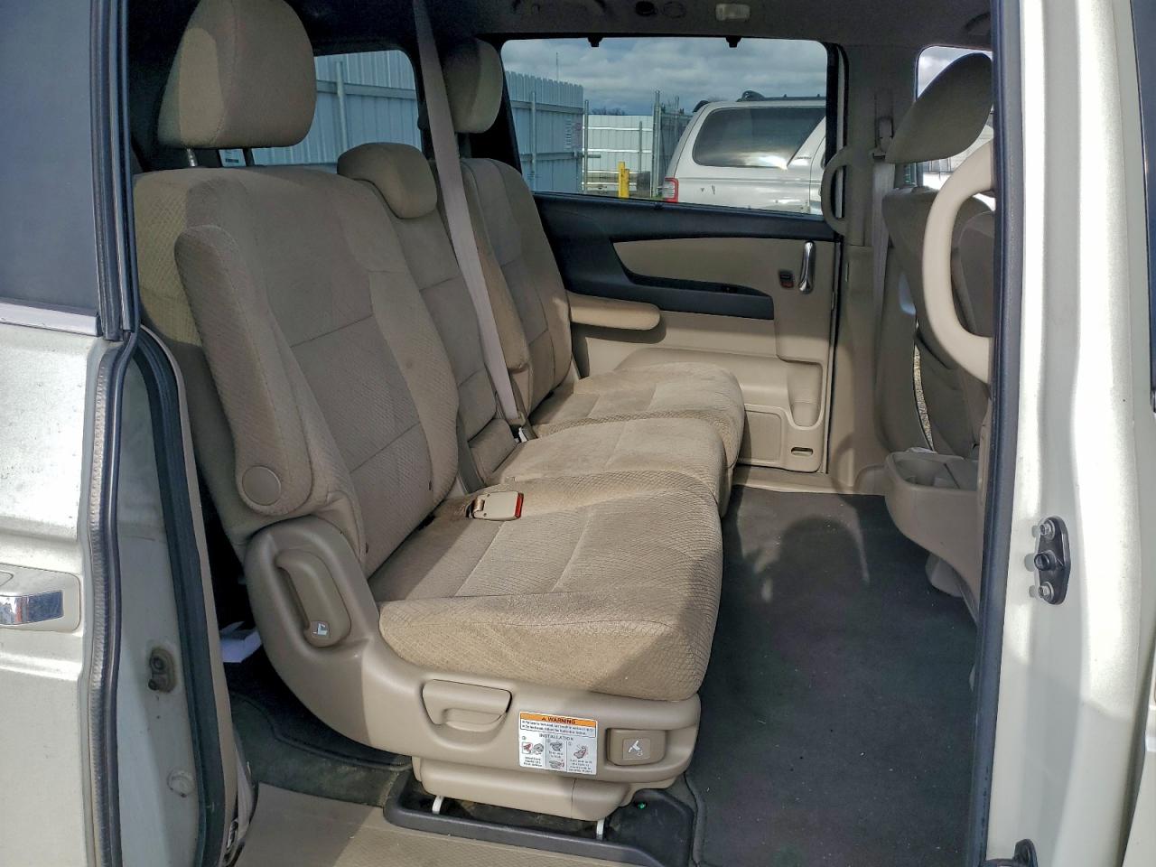 2016 HONDA ODYSSEY SE photo 11