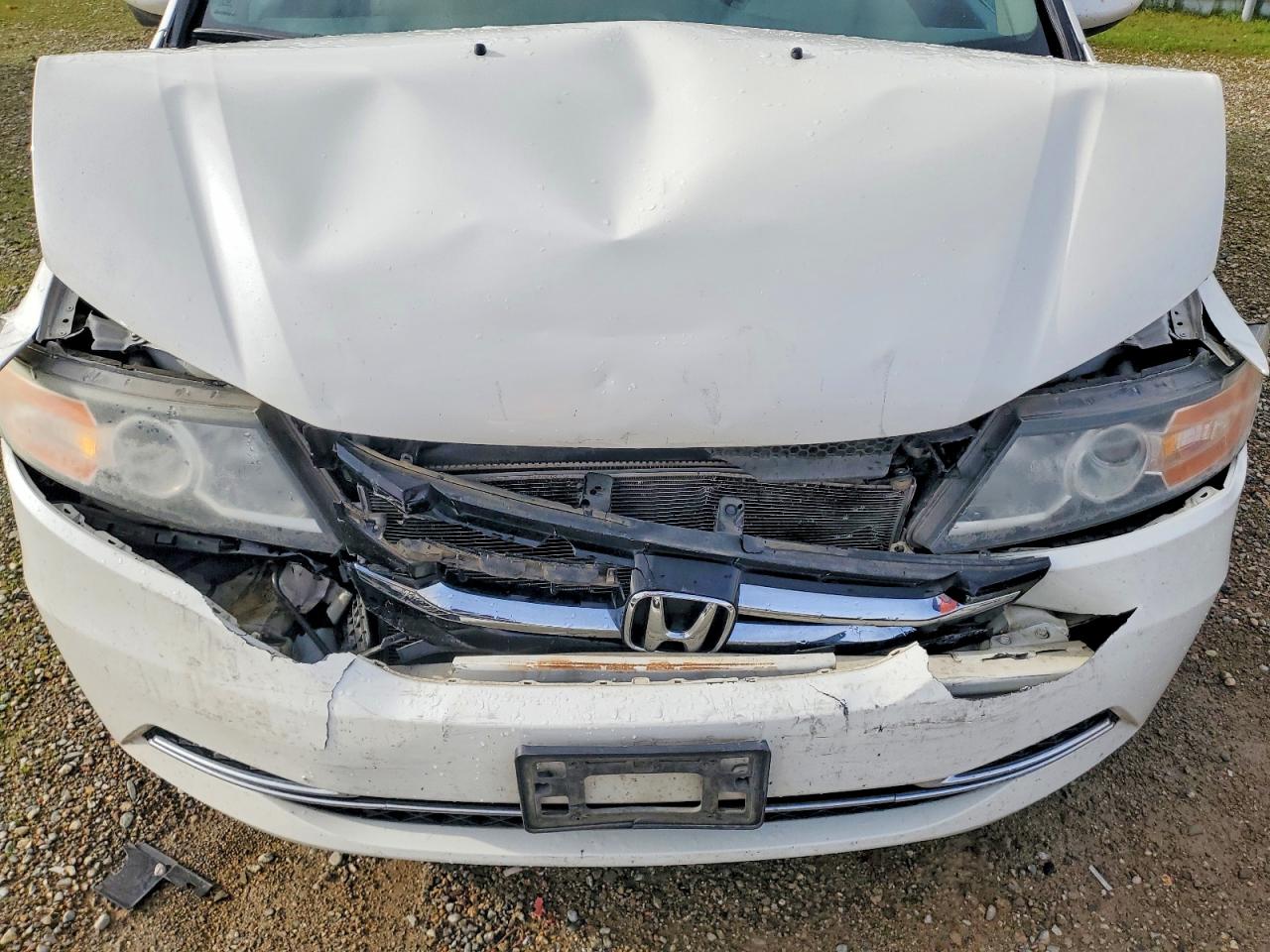 2016 HONDA ODYSSEY SE photo 12
