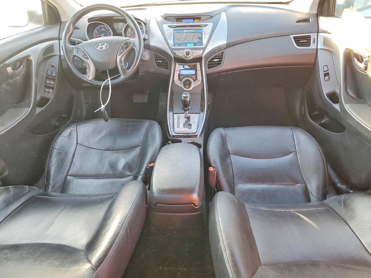 2013 HYUNDAI ELANTRA GLS photo 8