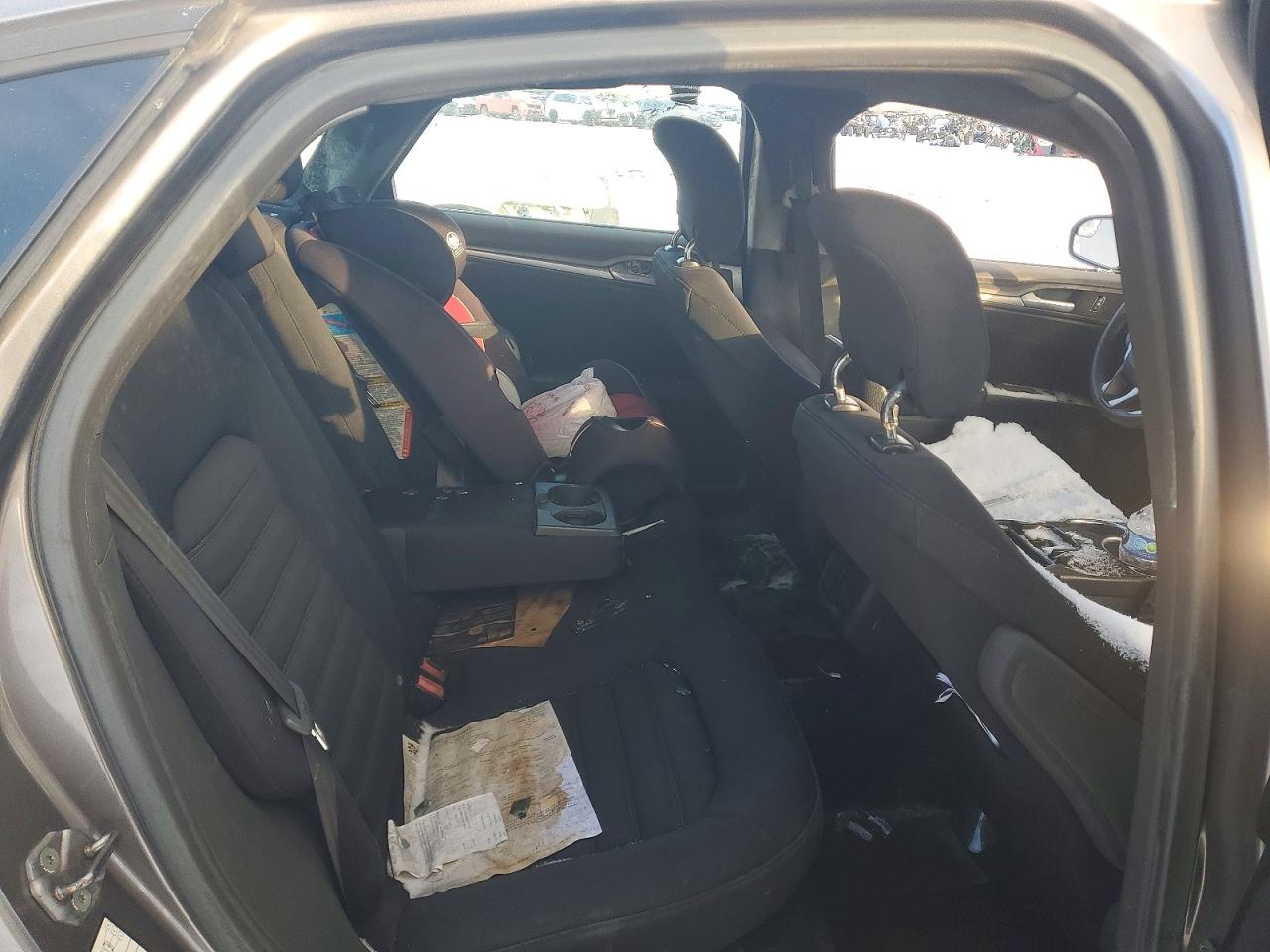 2013 FORD FUSION SE photo 10