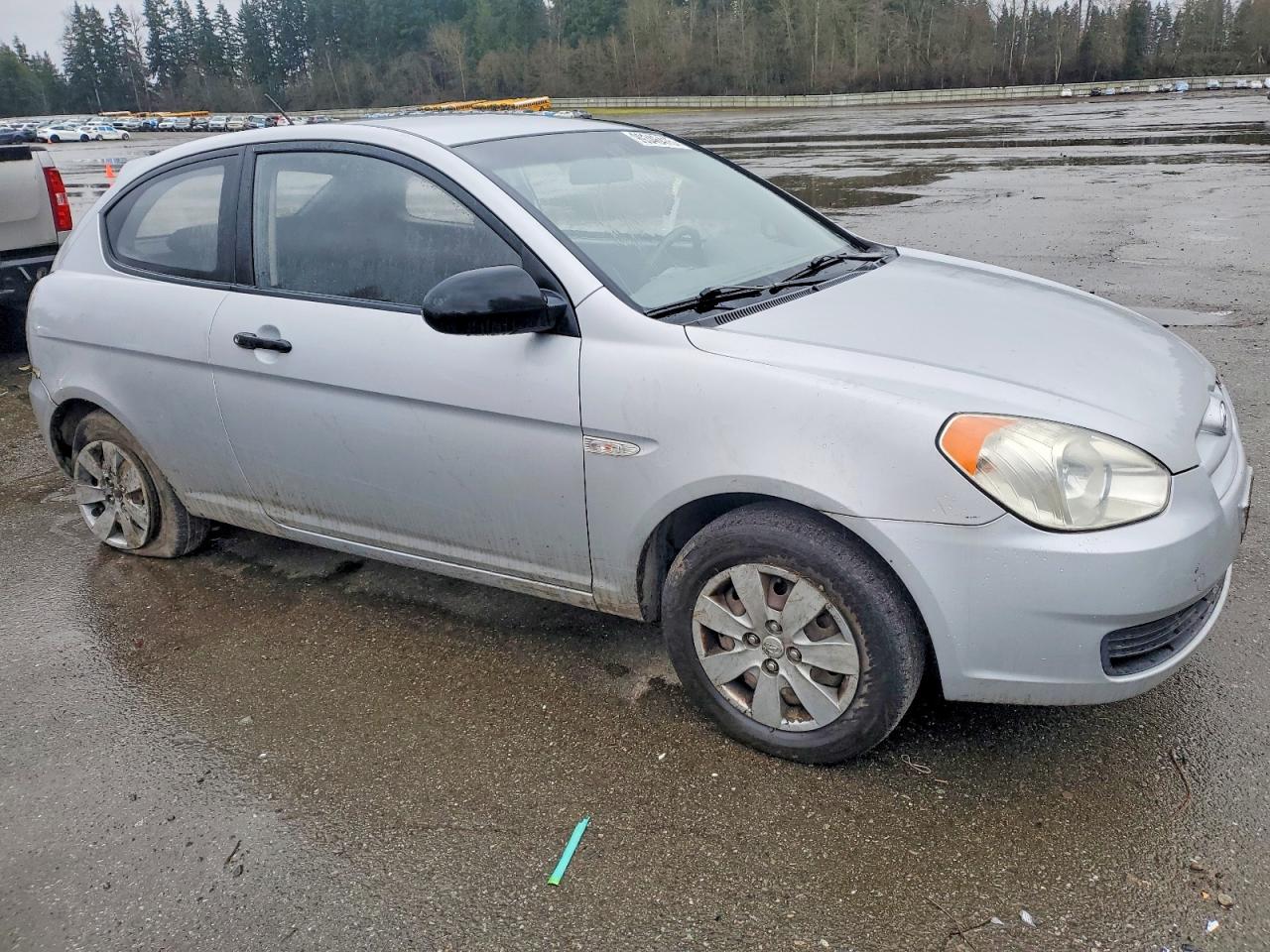 2009 HYUNDAI ACCENT GS photo 4