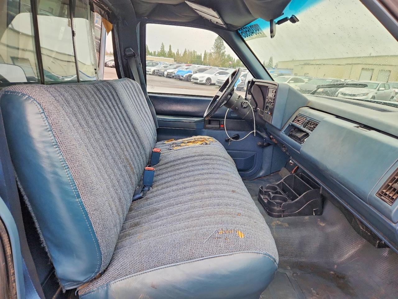1989 CHEVROLET GMT-400 C1500 photo 10