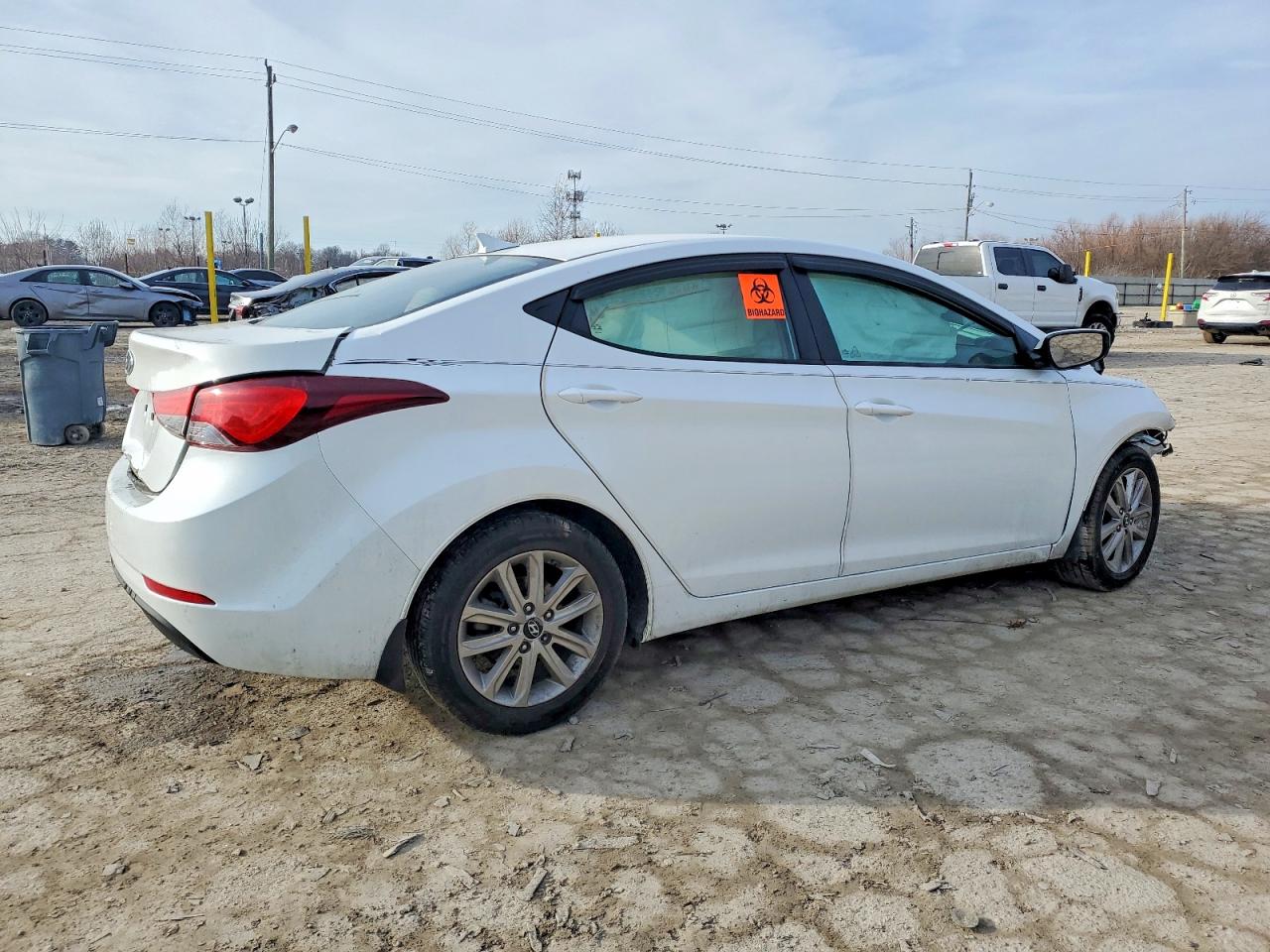 2015 HYUNDAI ELANTRA SE photo 3