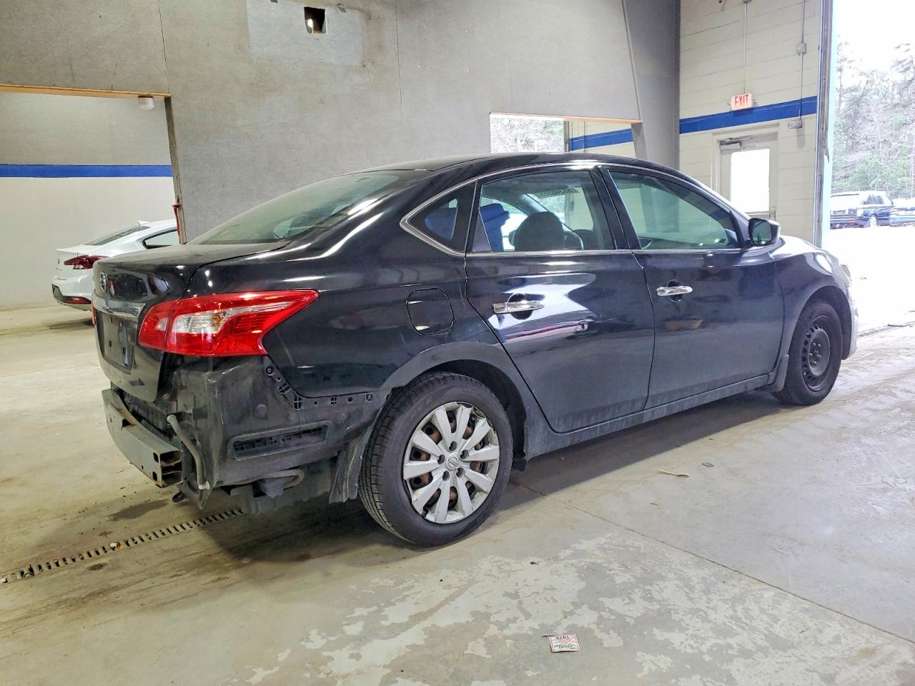 2018 NISSAN SENTRA S photo 3