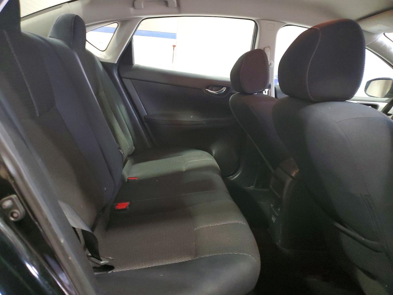 2018 NISSAN SENTRA S photo 10