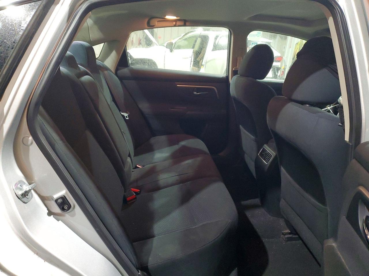 2015 NISSAN ALTIMA 2.5 SV photo 10
