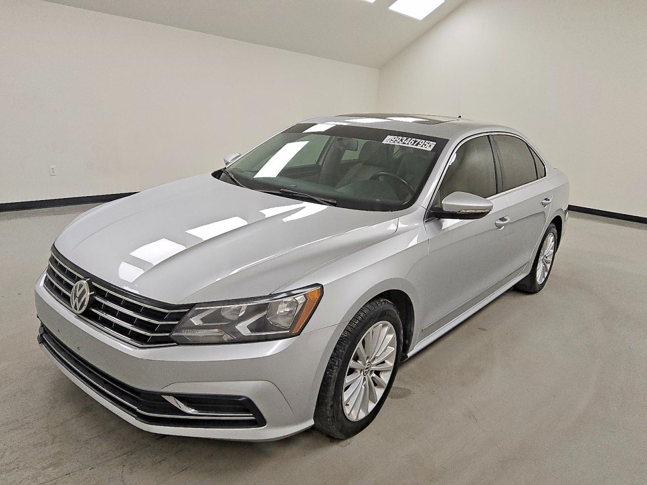 2017 VOLKSWAGEN PASSAT