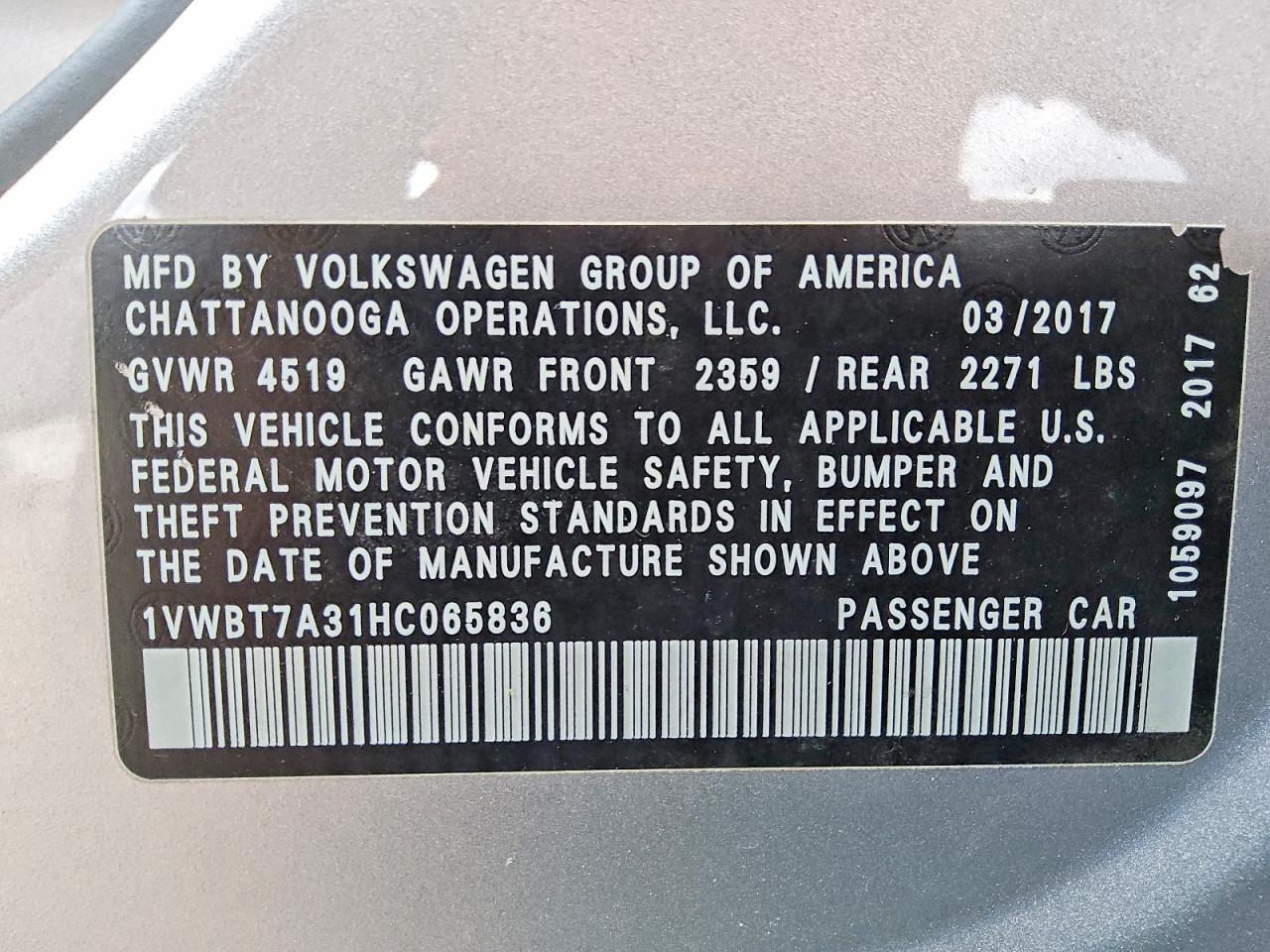 2017 VOLKSWAGEN PASSAT SE photo 12