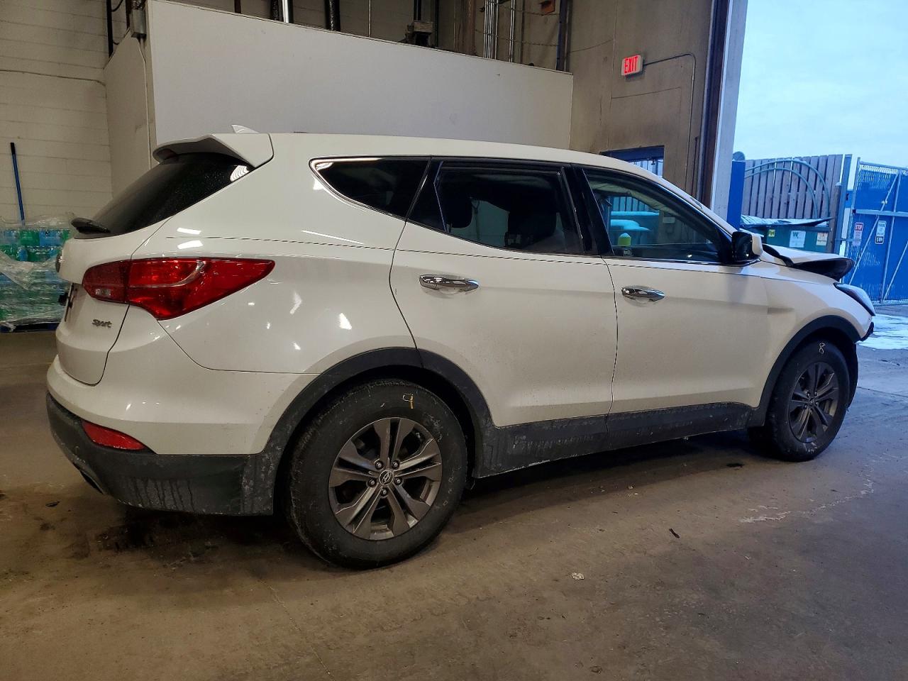 2015 HYUNDAI SANTA FE SPORT 2.4L photo 3