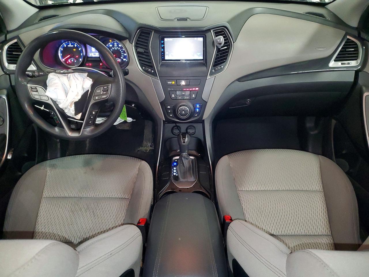 2015 HYUNDAI SANTA FE SPORT 2.4L photo 8