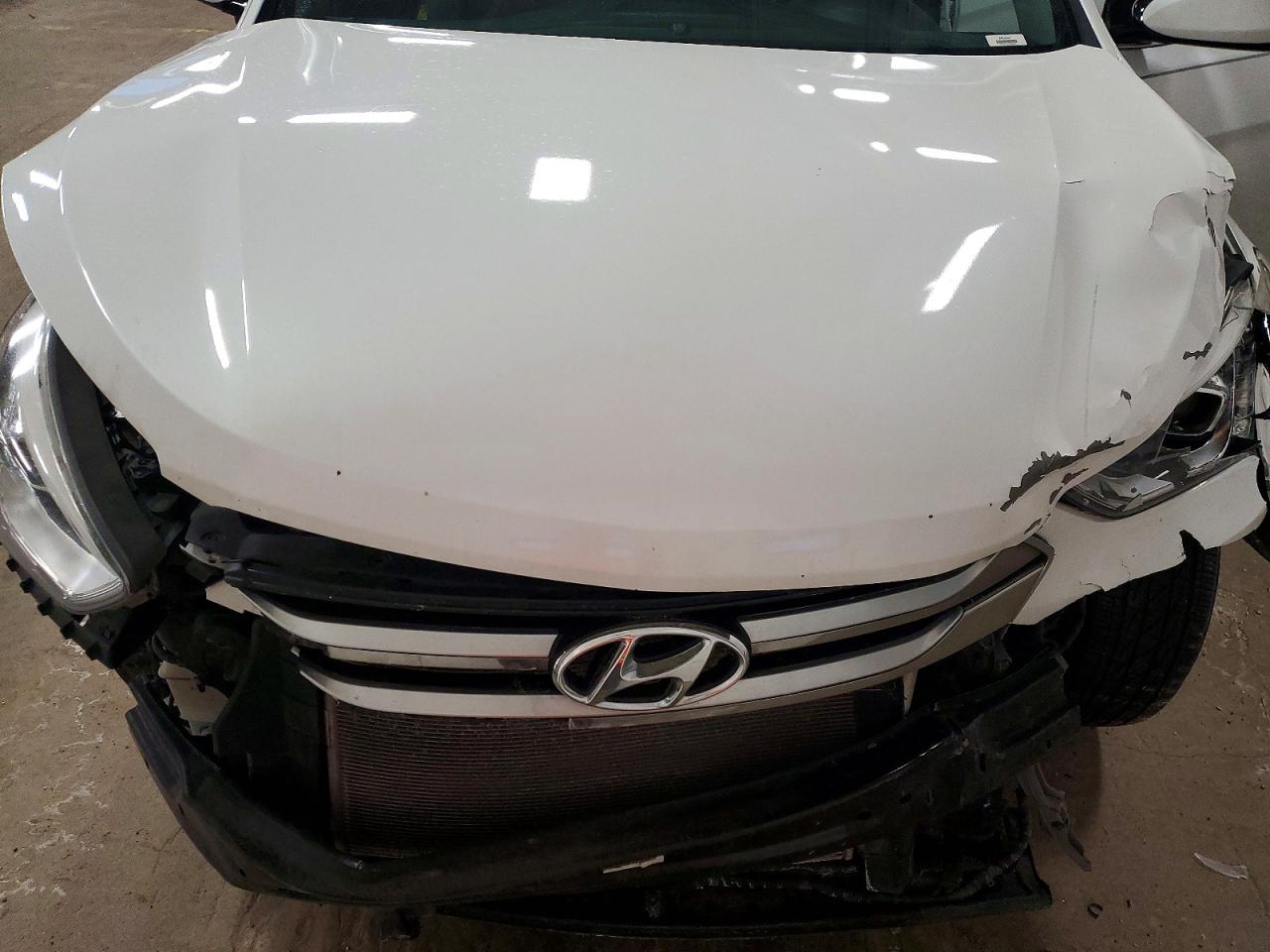 2015 HYUNDAI SANTA FE SPORT 2.4L photo 12
