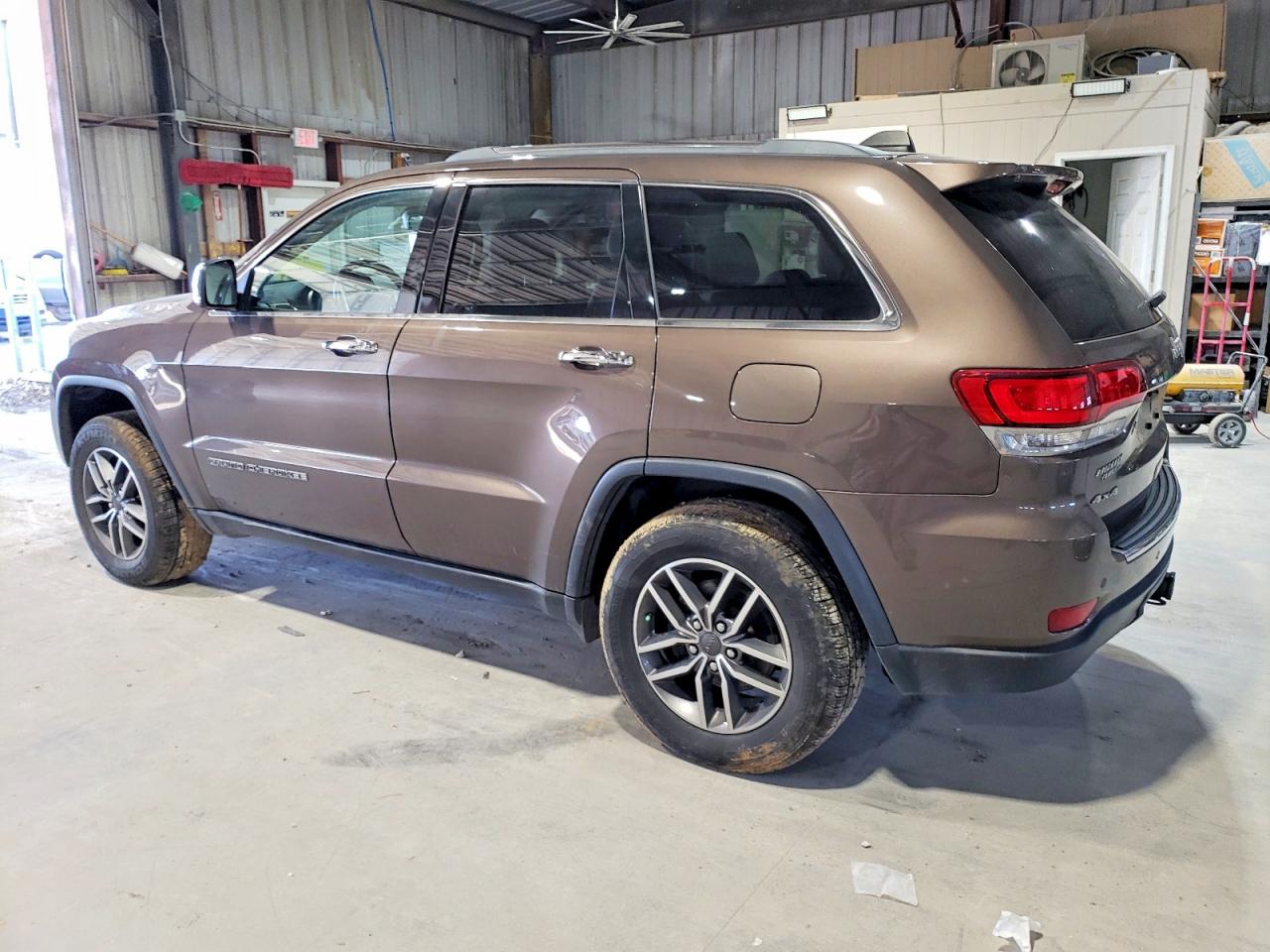 2020 JEEP GRAND CHEROKEE LIMITED photo 2