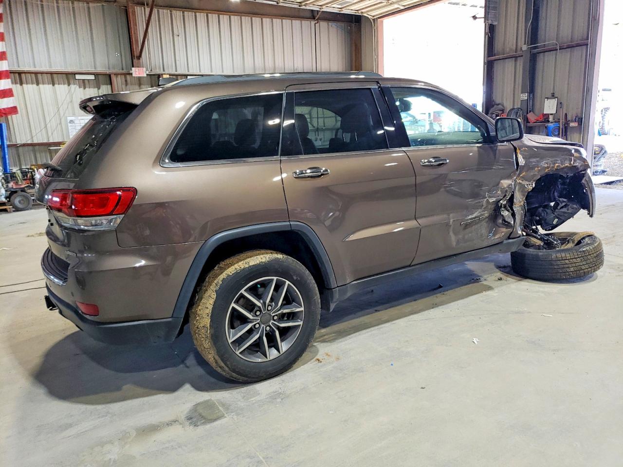 2020 JEEP GRAND CHEROKEE LIMITED photo 3