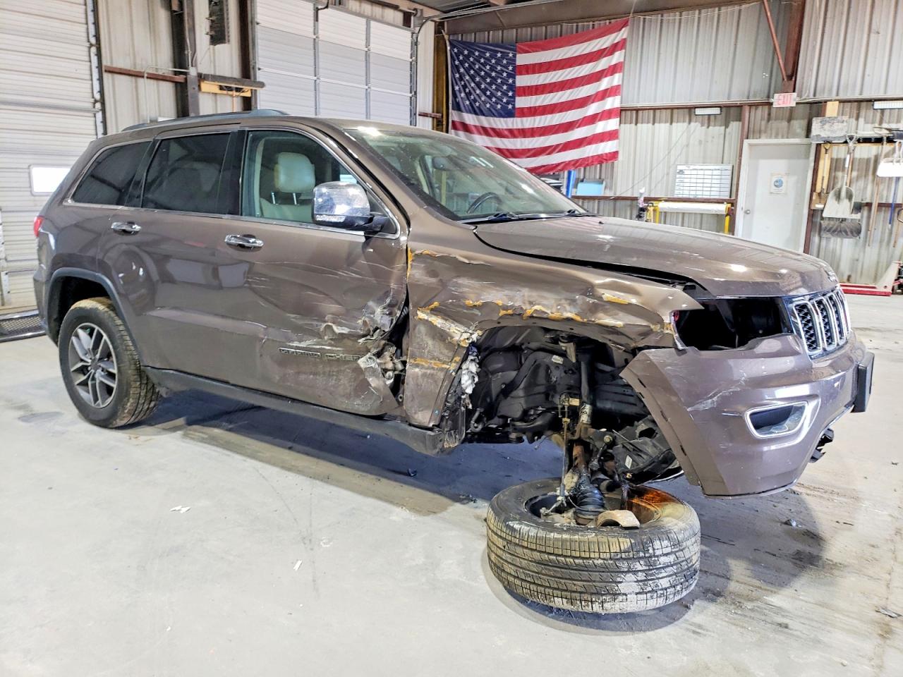 2020 JEEP GRAND CHEROKEE LIMITED photo 4