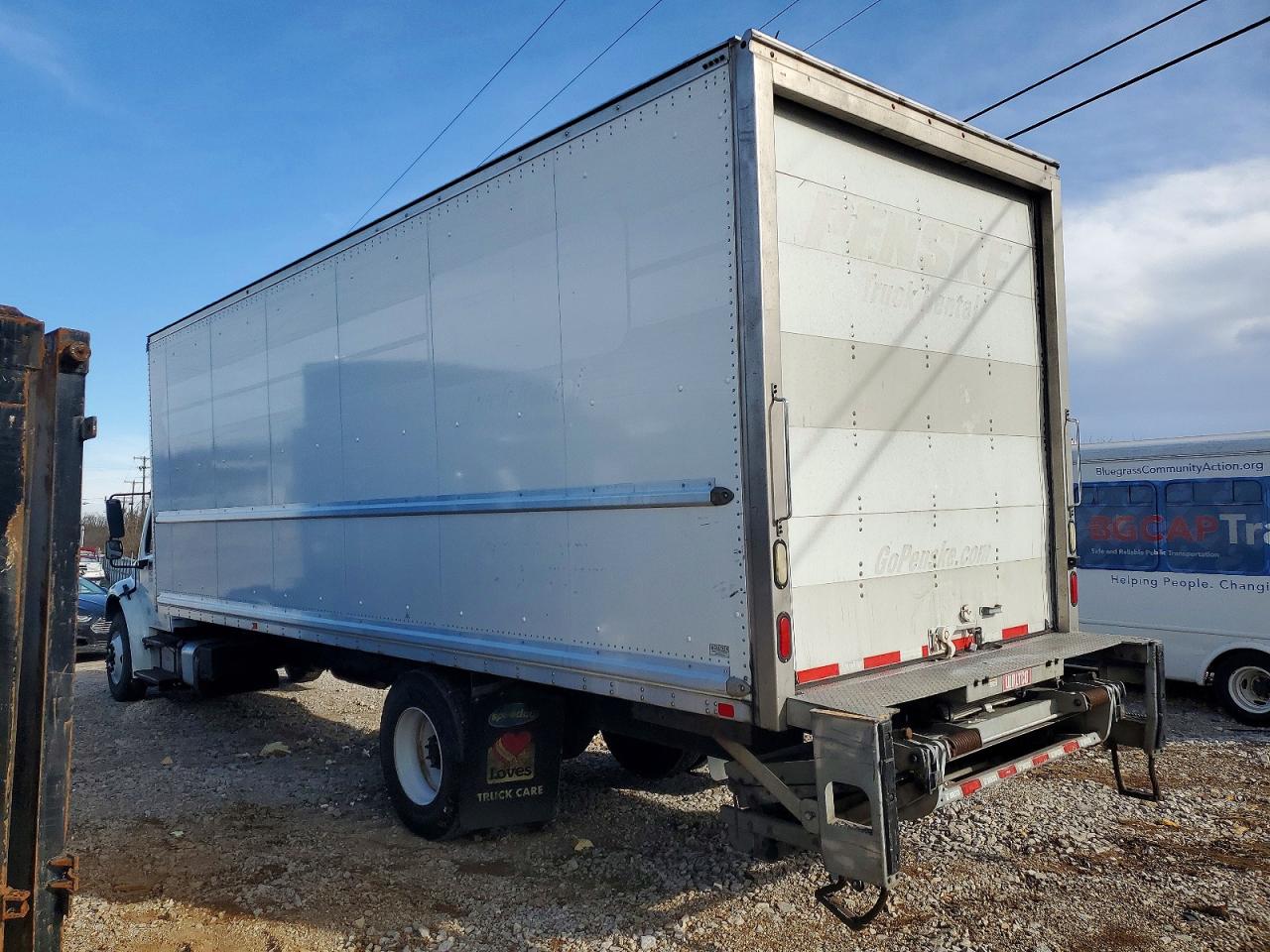 2017 FREIGHTLINER BUSINESS CLASS M2 BOX TRUCK photo 2