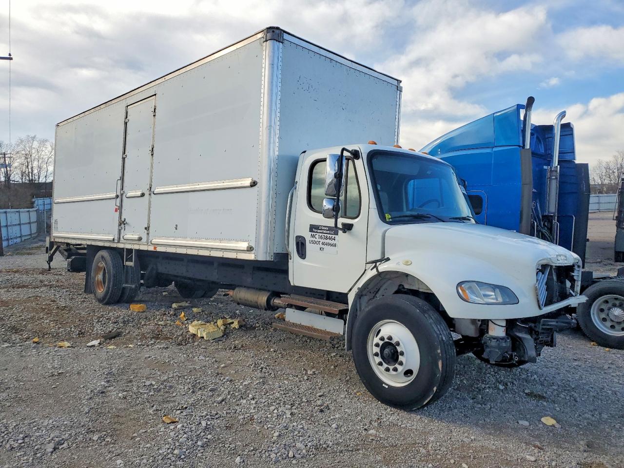2017 FREIGHTLINER BUSINESS CLASS M2 BOX TRUCK photo 4