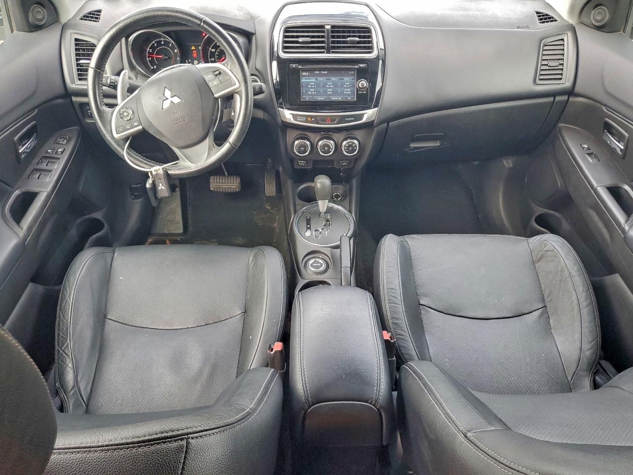 2015 MITSUBISHI OUTLANDER SPORT SE photo 8