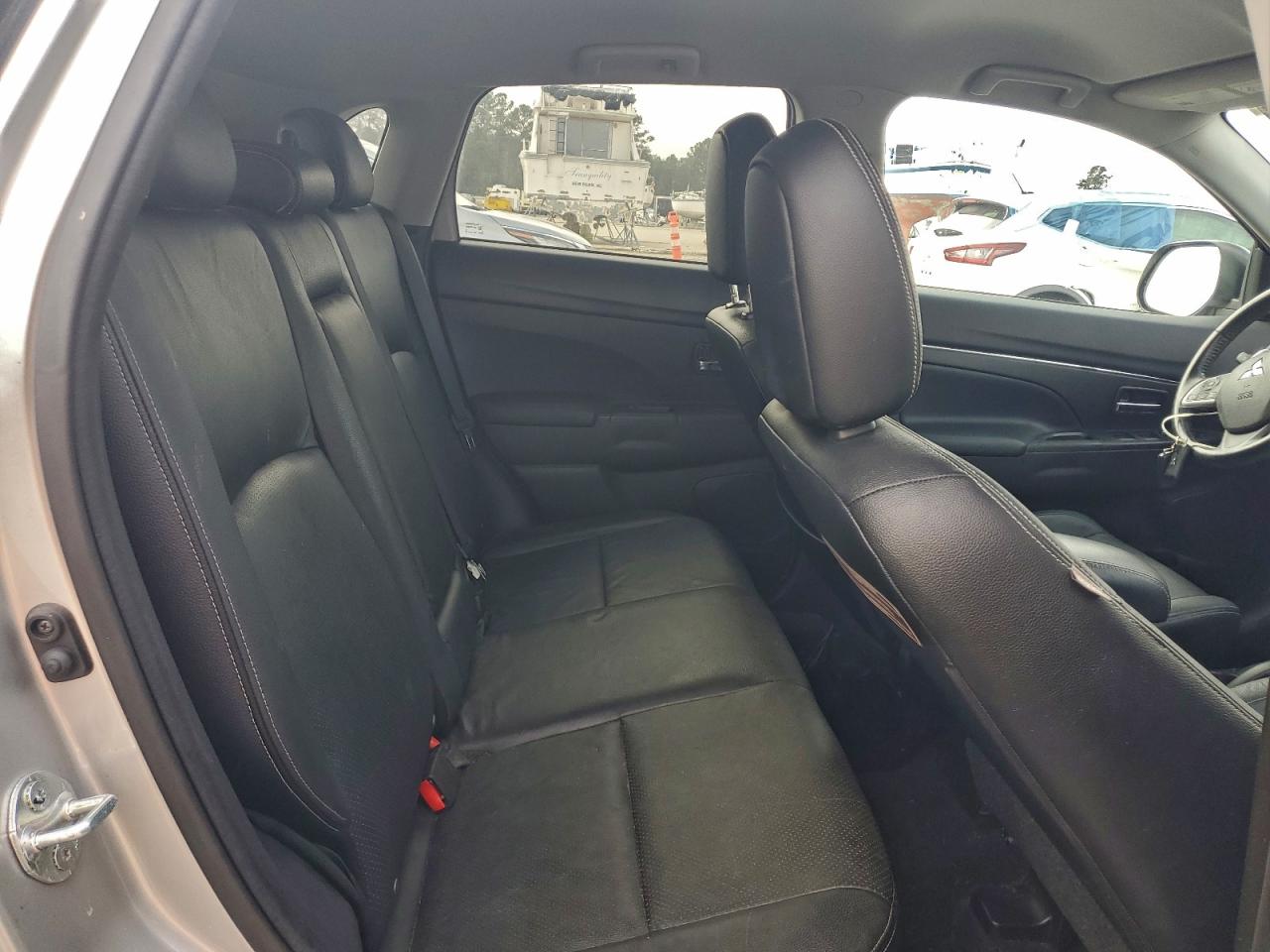 2015 MITSUBISHI OUTLANDER SPORT SE photo 11