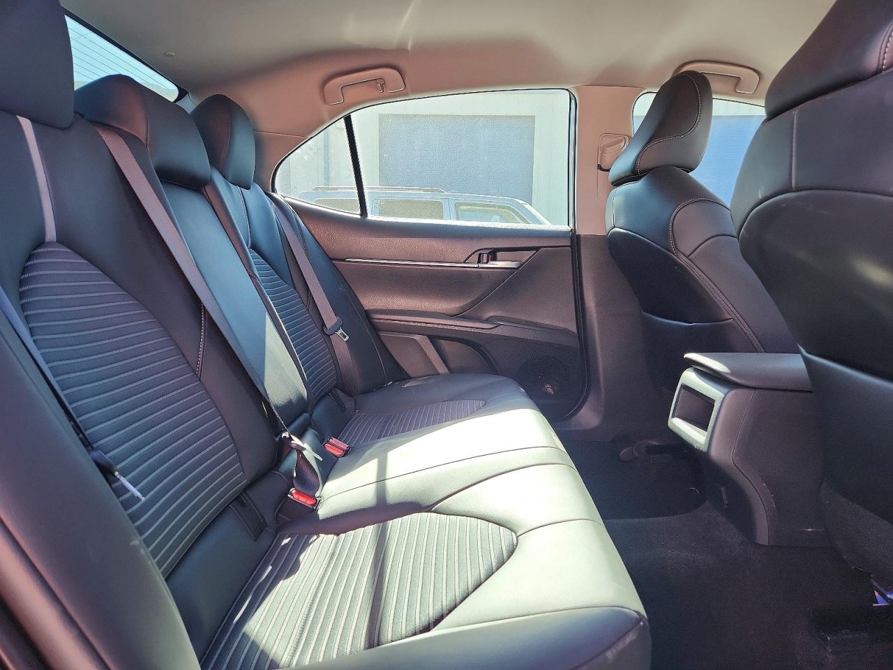 2022 TOYOTA CAMRY SE photo 10