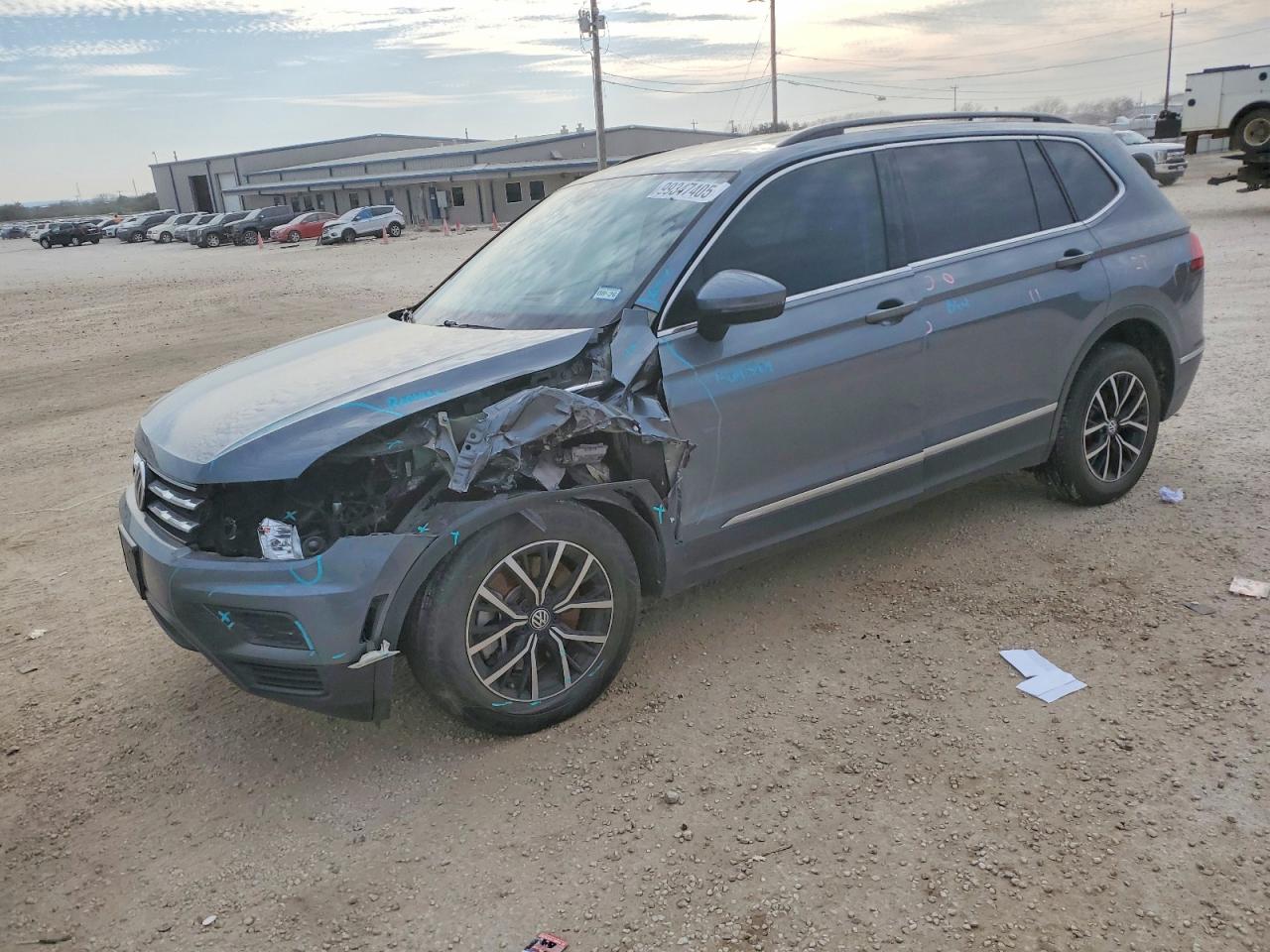 2021 VOLKSWAGEN TIGUAN