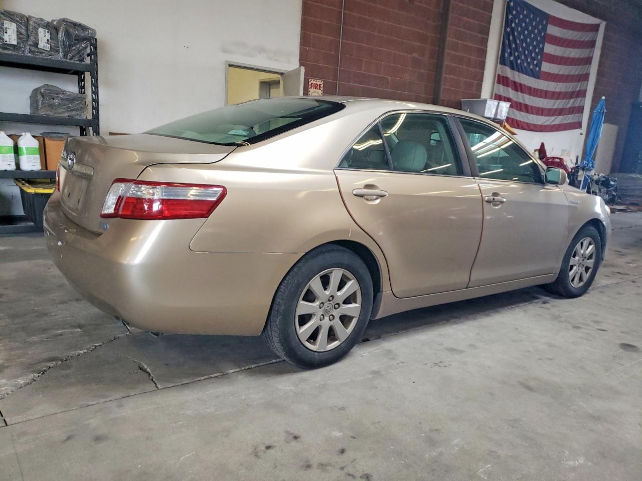 2009 TOYOTA CAMRY HYBRID photo 3