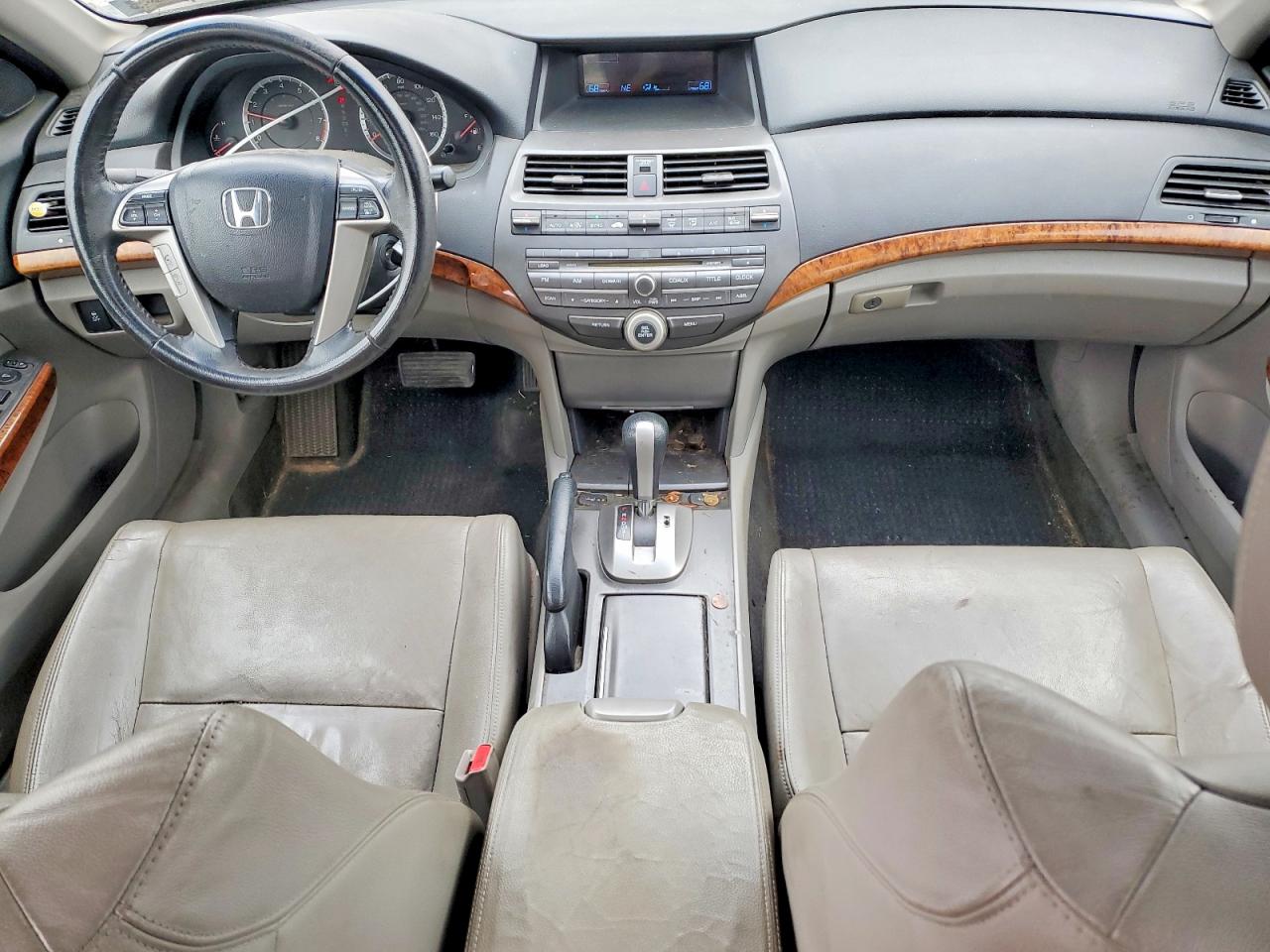2011 HONDA ACCORD EXL photo 8