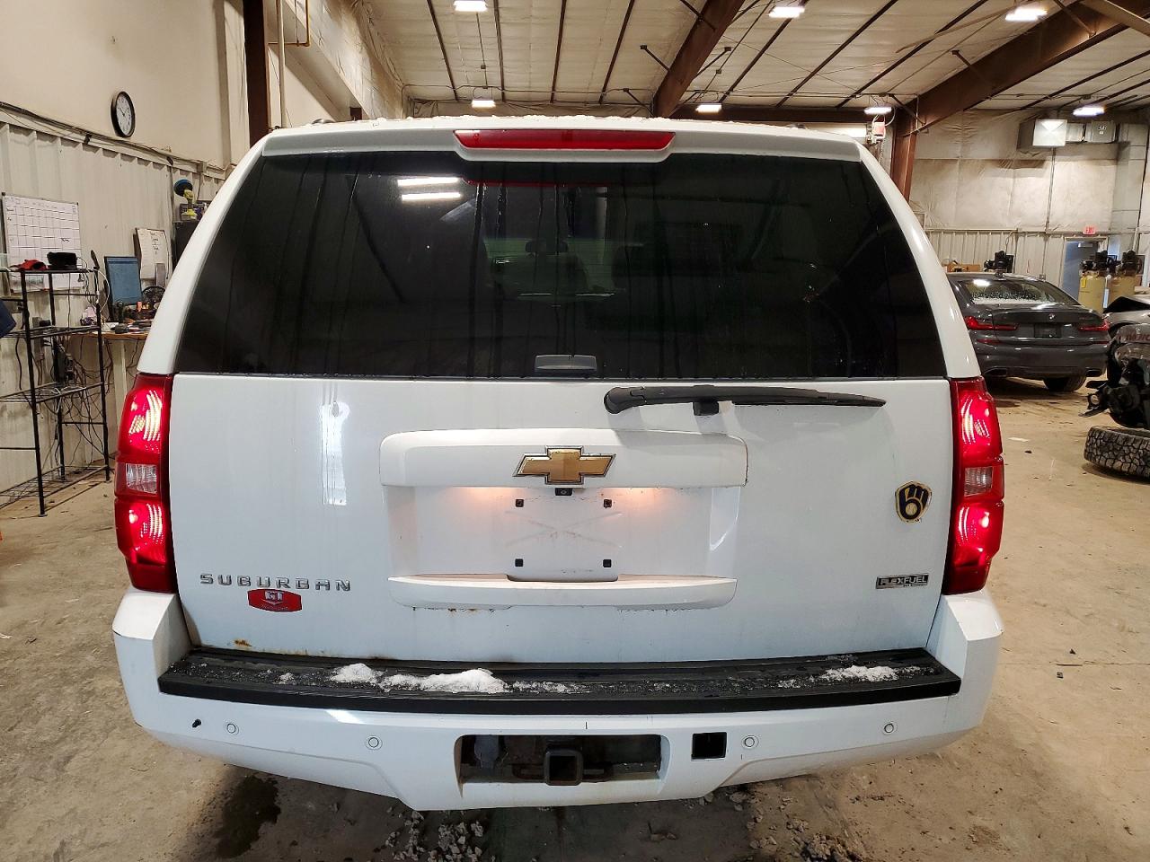 2007 CHEVROLET SUBURBAN K1500 photo 6