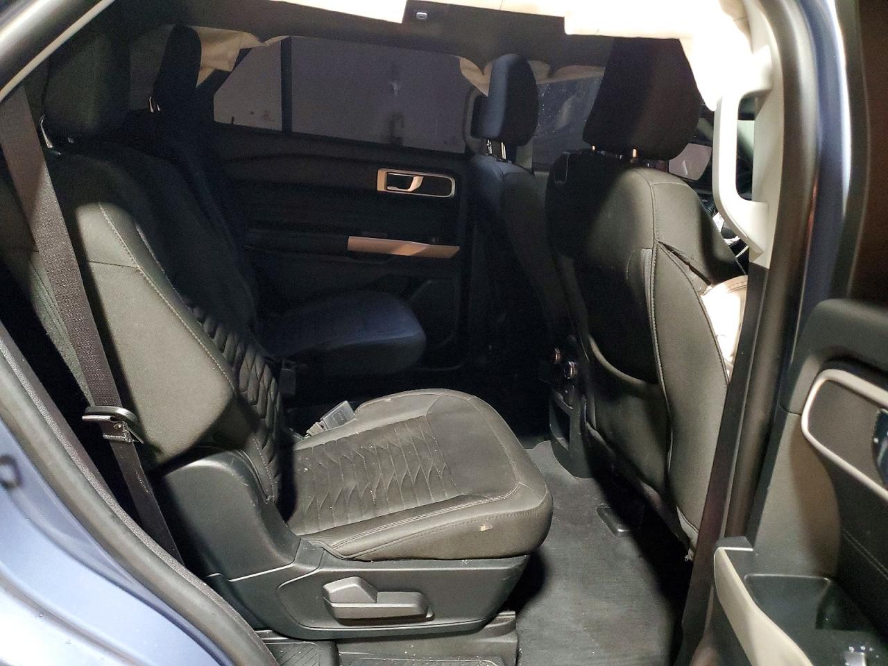 2021 FORD EXPLORER XLT photo 19