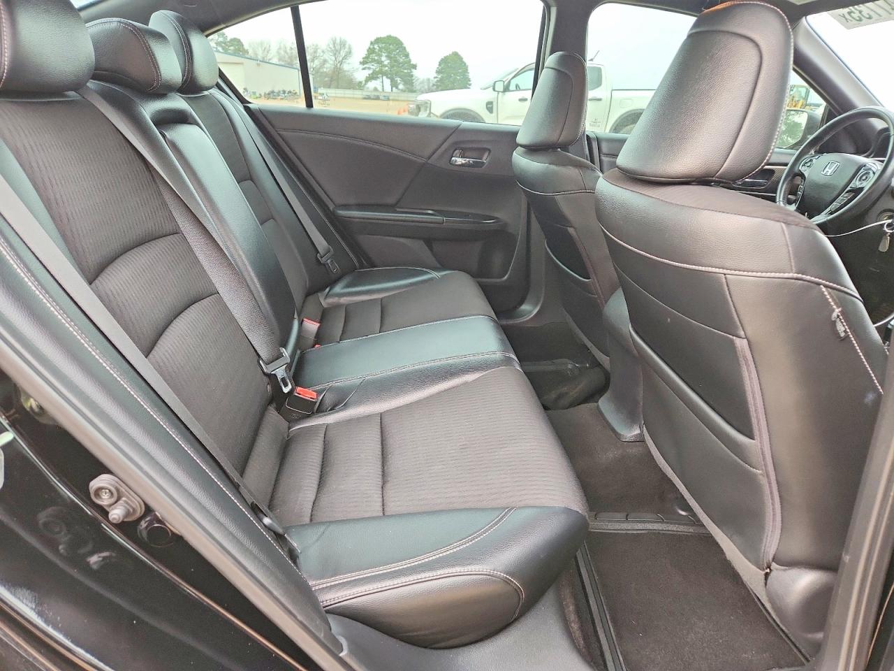2016 HONDA ACCORD SPORT photo 10