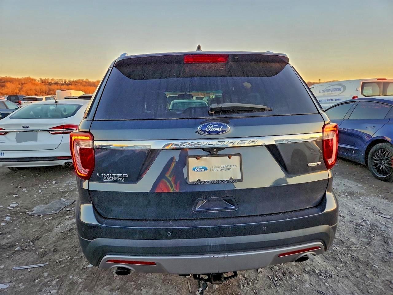 2017 FORD EXPLORER LIMITED photo 6