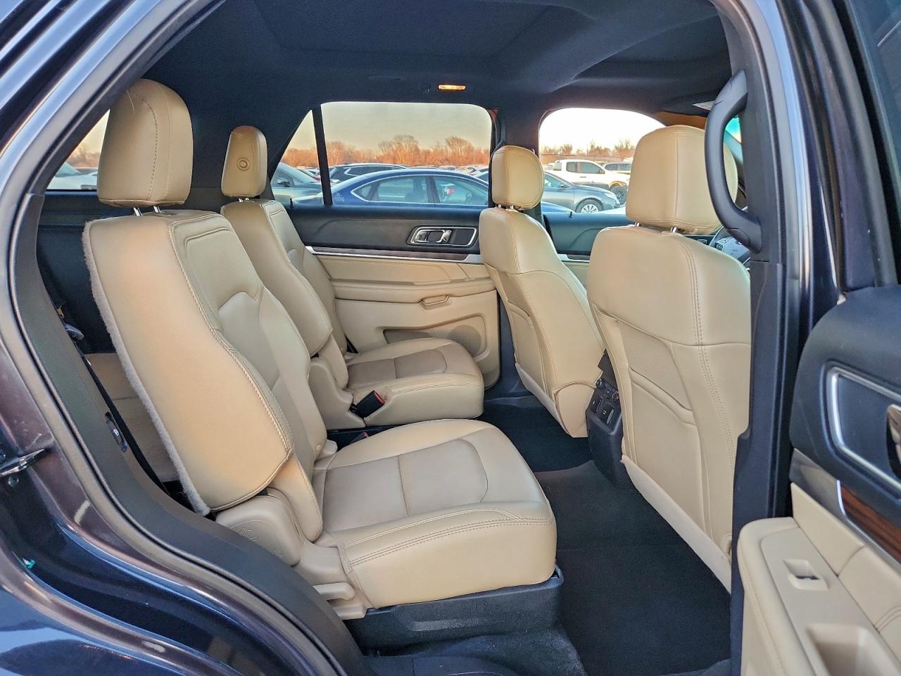 2017 FORD EXPLORER LIMITED photo 11