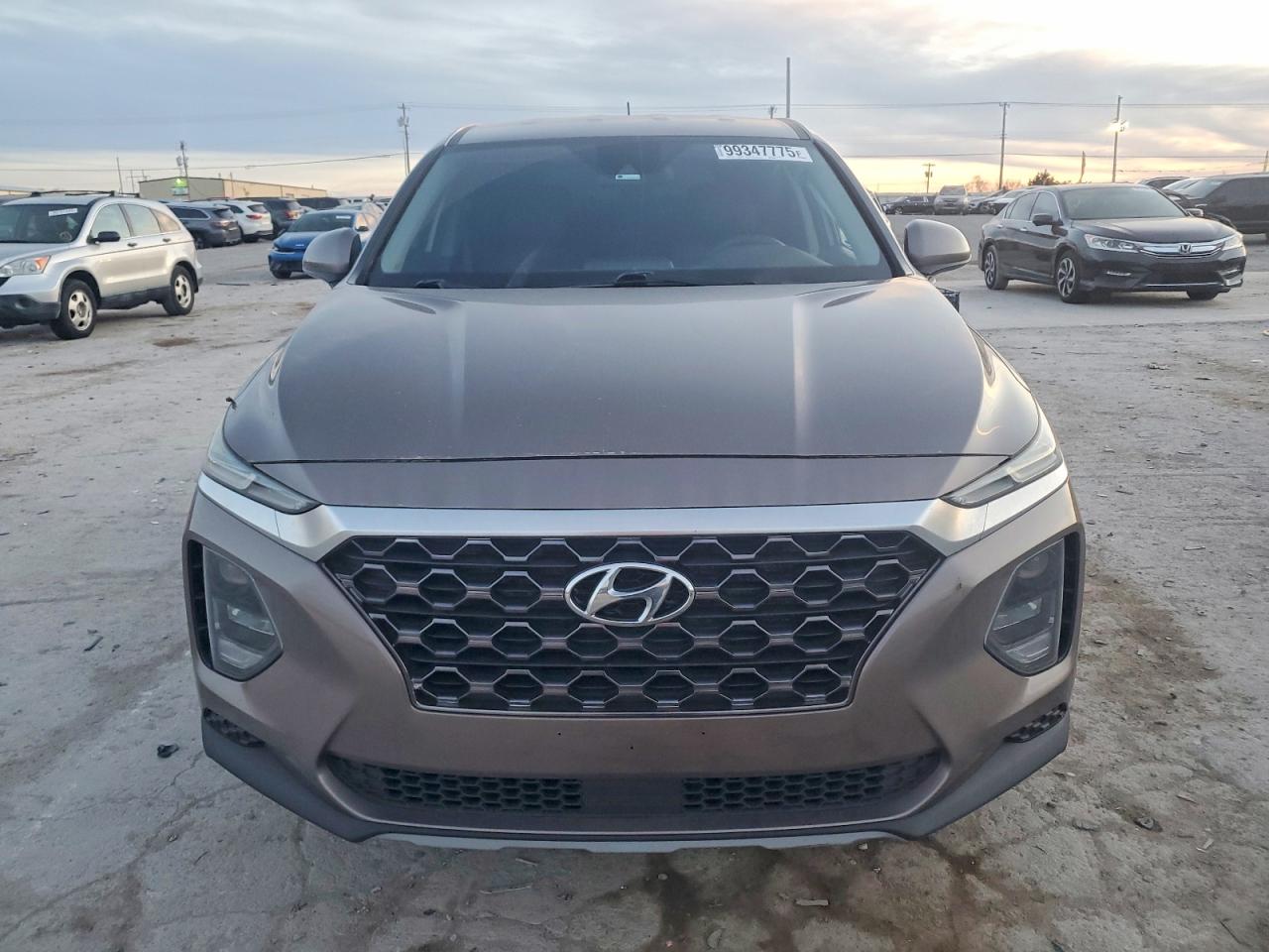 2019 HYUNDAI SANTA FE SE photo 5
