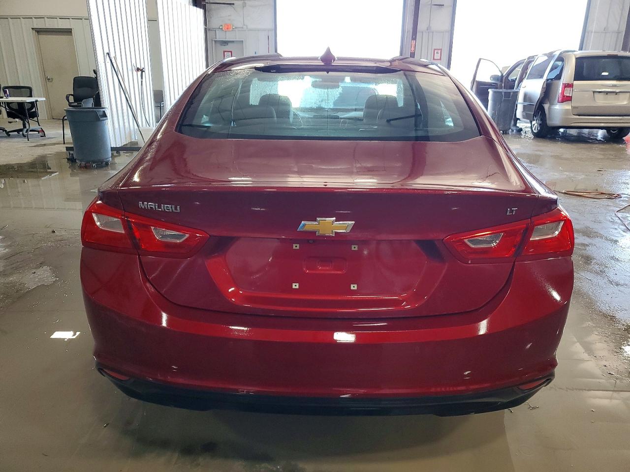 2018 CHEVROLET MALIBU LT photo 6