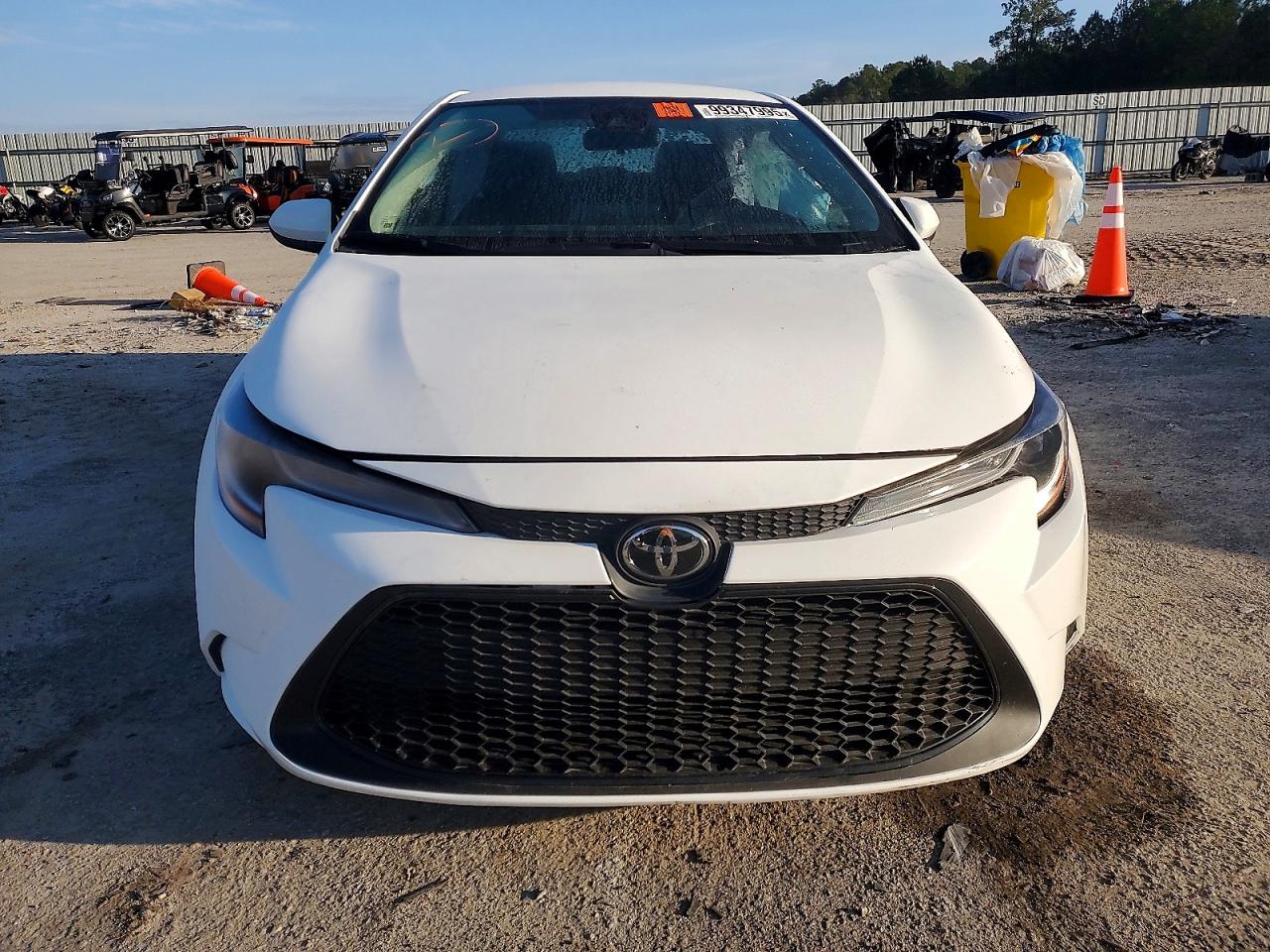 2022 TOYOTA COROLLA LE photo 5