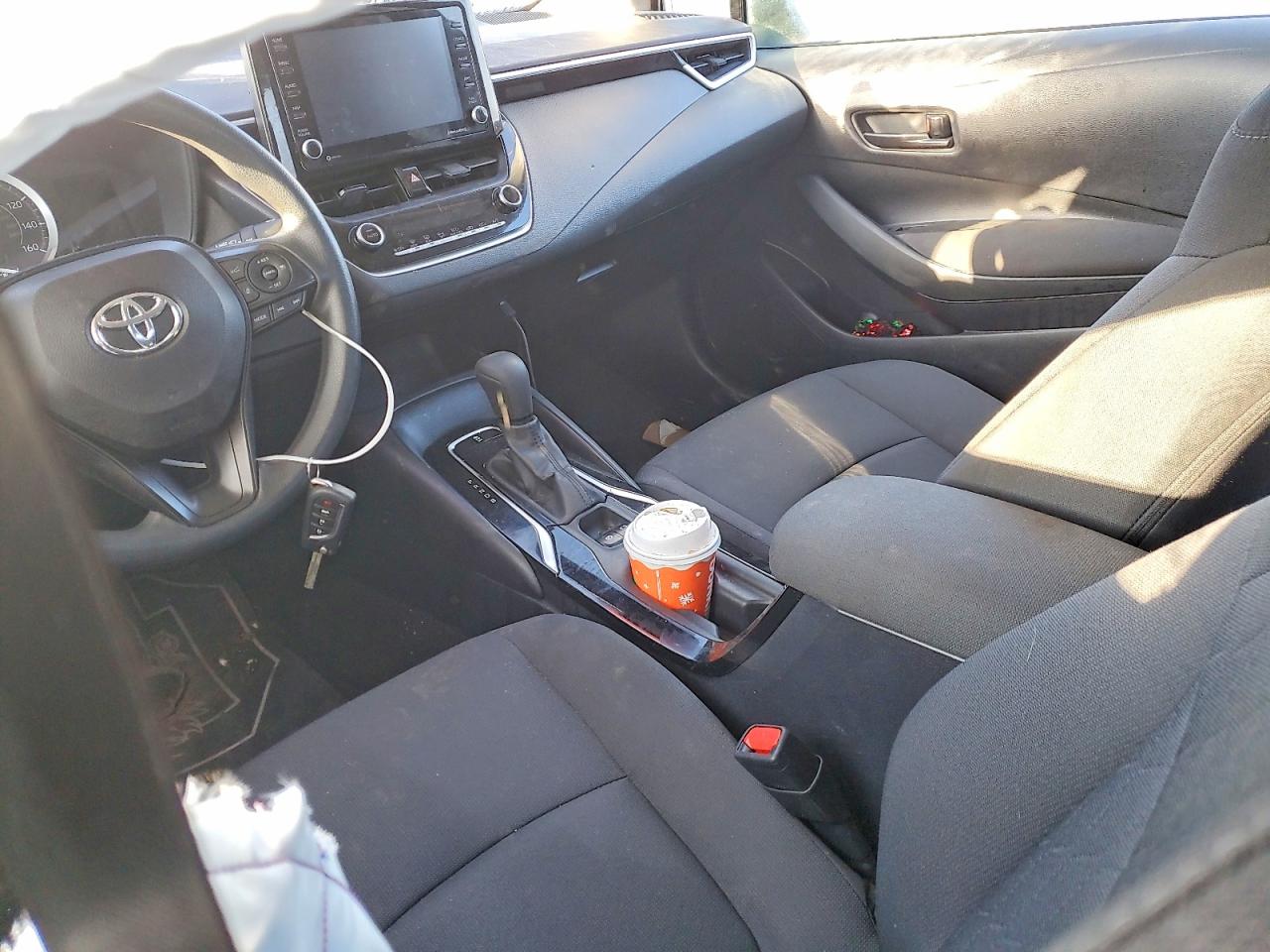 2022 TOYOTA COROLLA LE photo 7