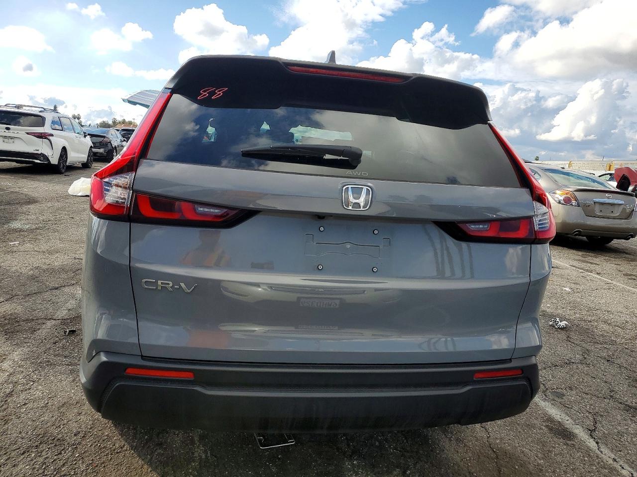 2025 HONDA CR-V EX photo 6