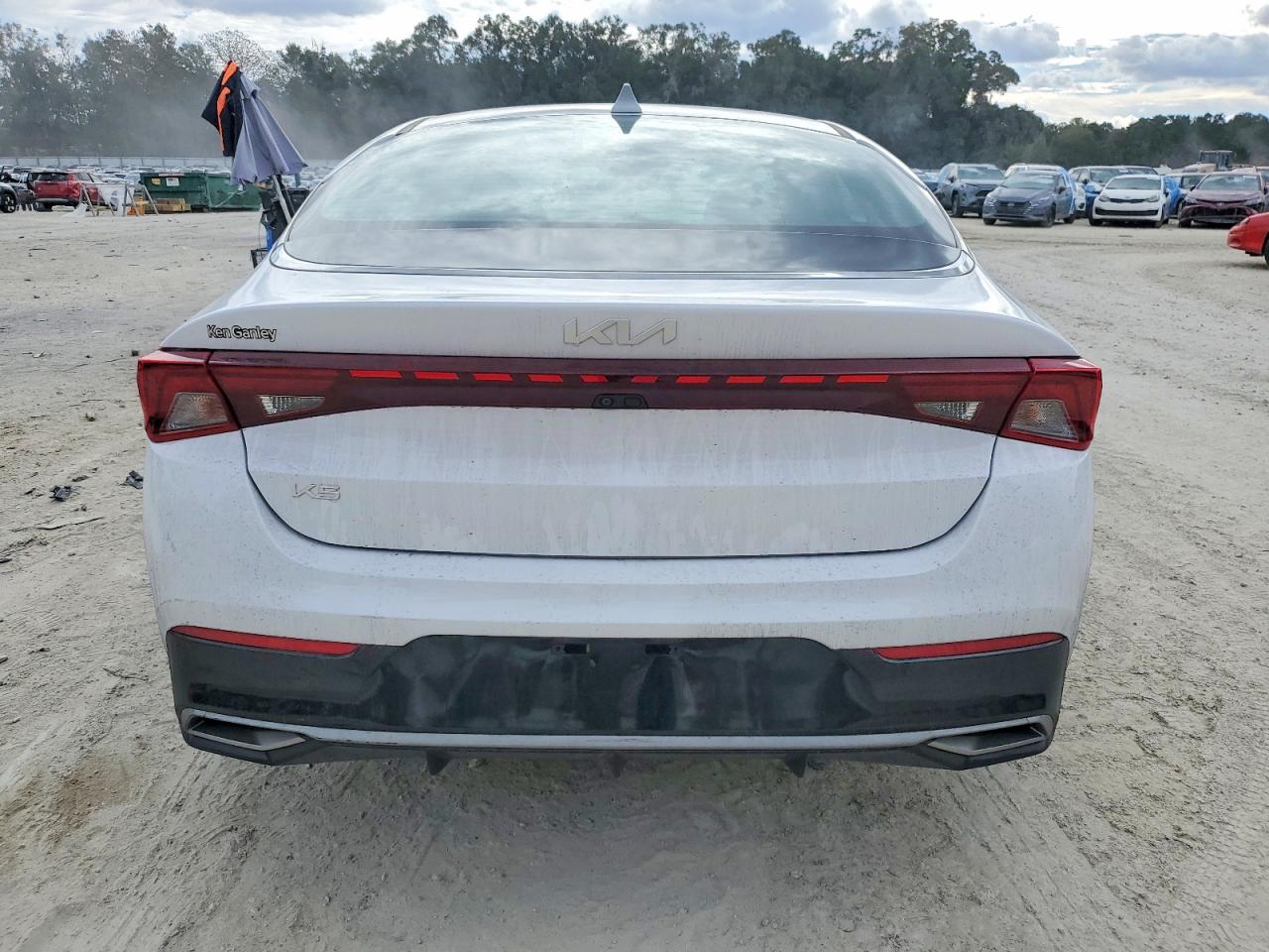 2023 KIA K5 LXS photo 6