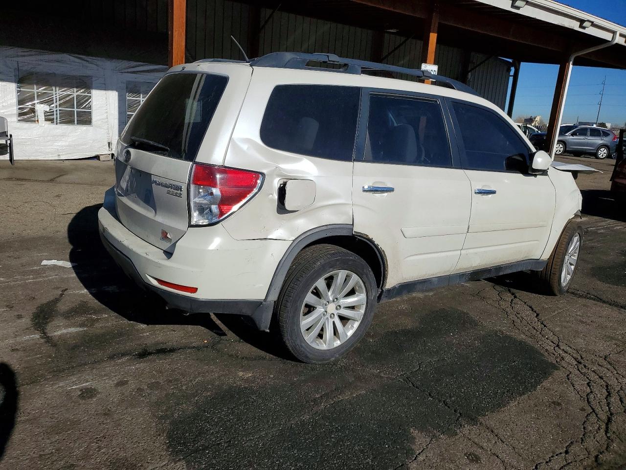2011 SUBARU FORESTER 2.5X PREMIUM photo 3