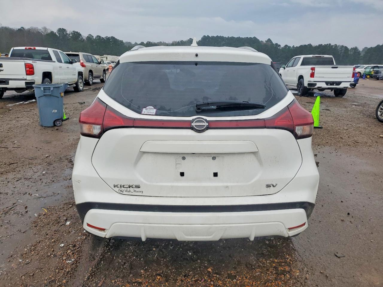 2022 NISSAN KICKS SV photo 6