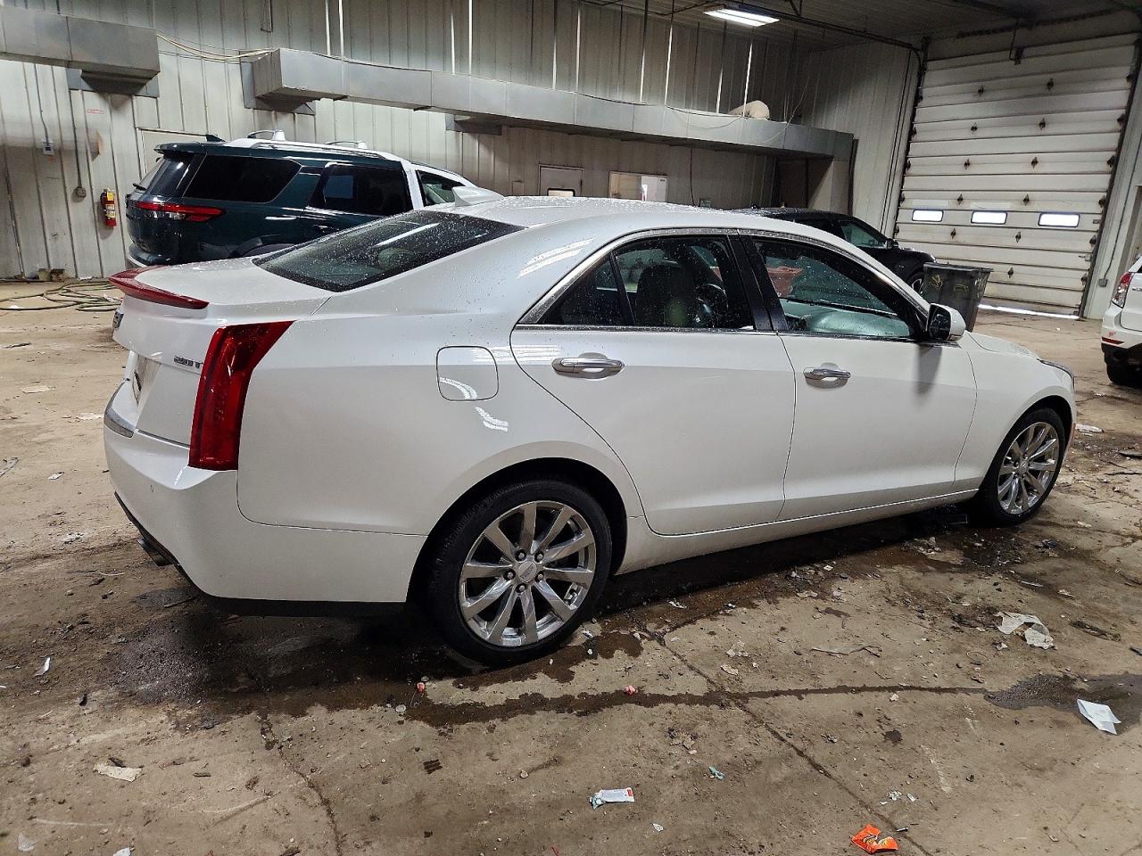 2018 CADILLAC ATS LUXURY photo 3