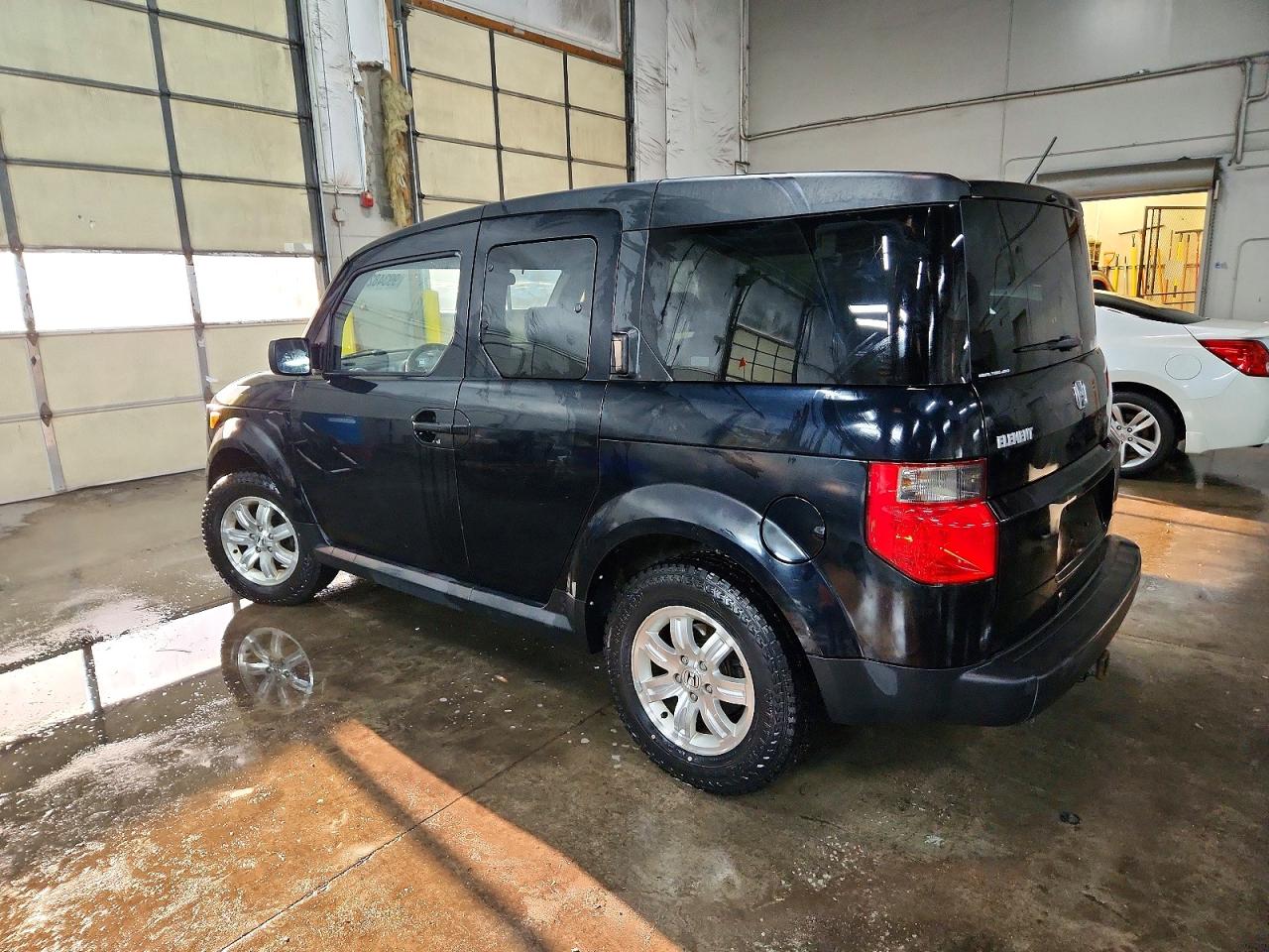 2006 HONDA ELEMENT EX photo 3