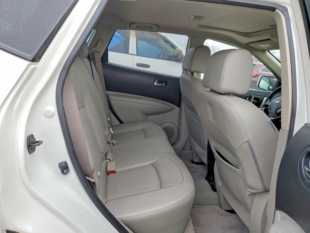 2013 NISSAN ROGUE S photo 11