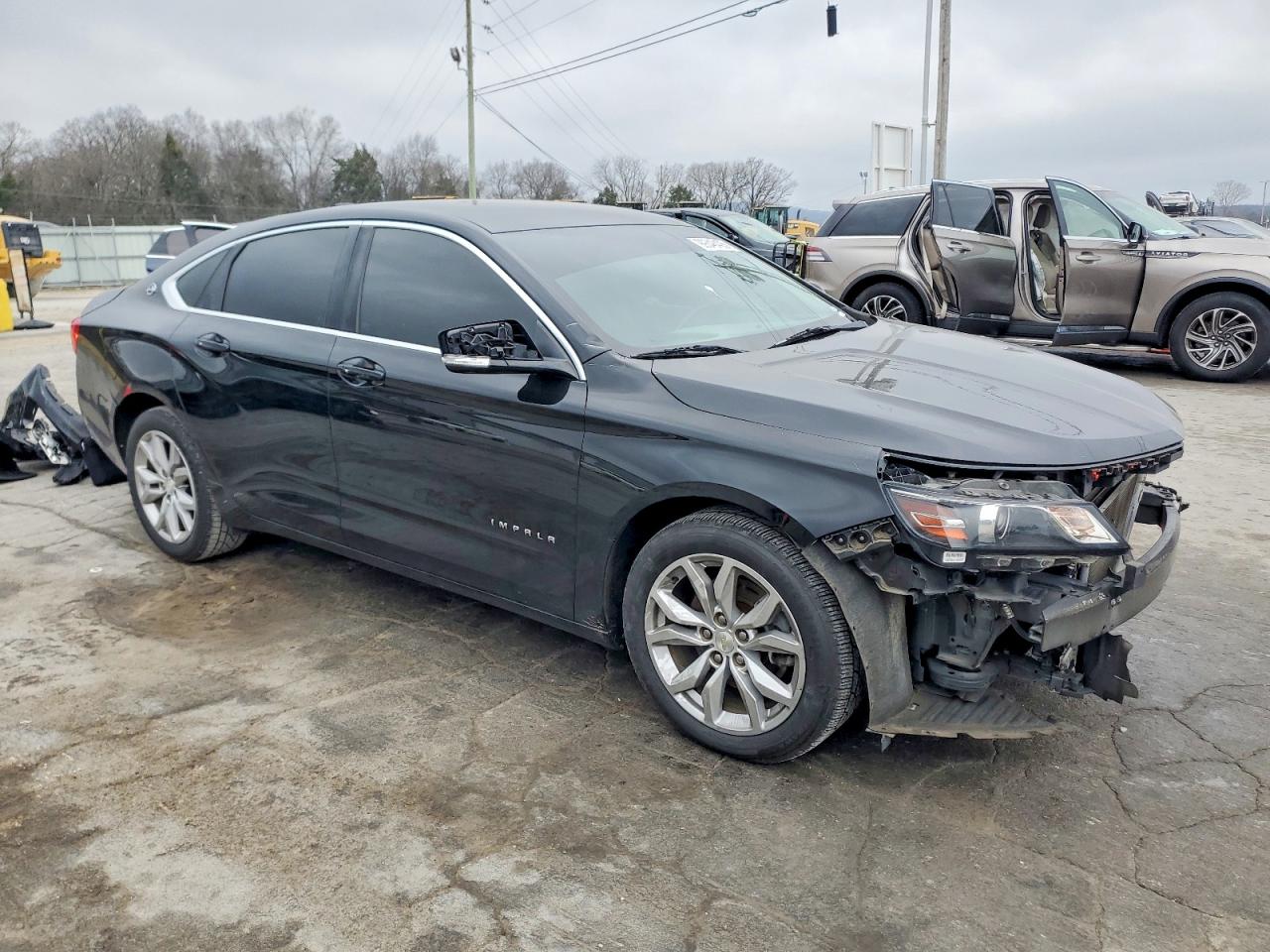 2018 CHEVROLET IMPALA LT photo 4