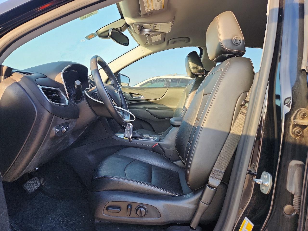 2020 CHEVROLET EQUINOX LT photo 7