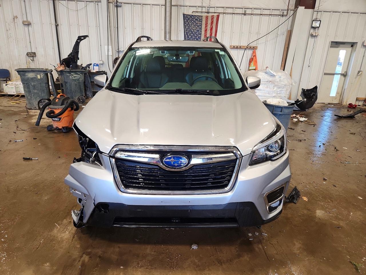 2019 SUBARU FORESTER LIMITED photo 5