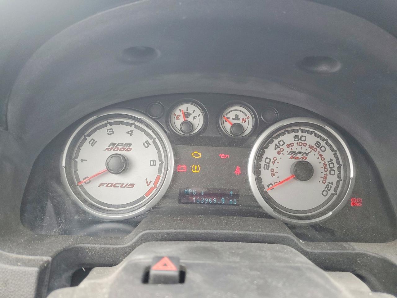 2009 FORD FOCUS SE photo 9