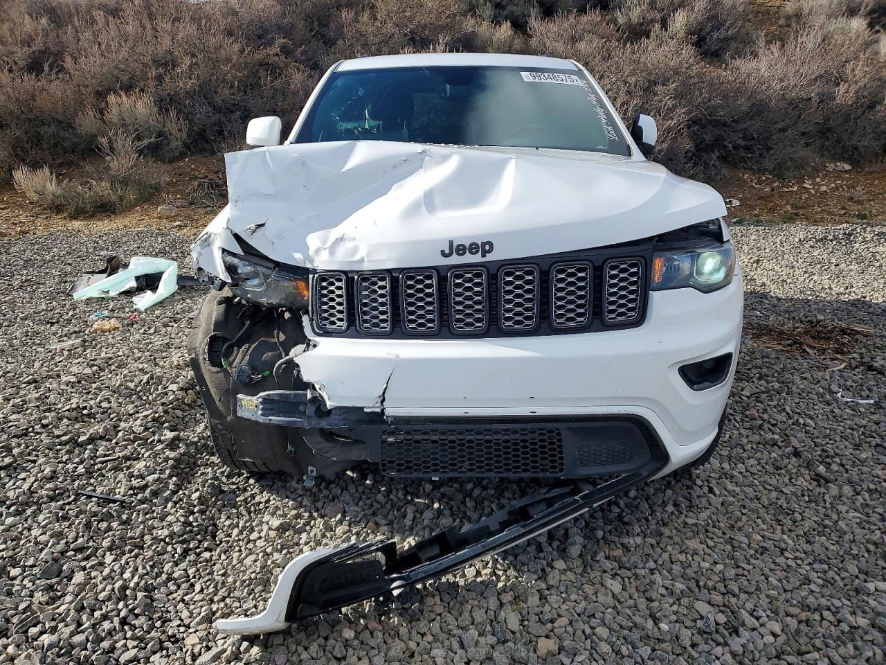 2018 JEEP GRAND CHEROKEE LAREDO photo 9