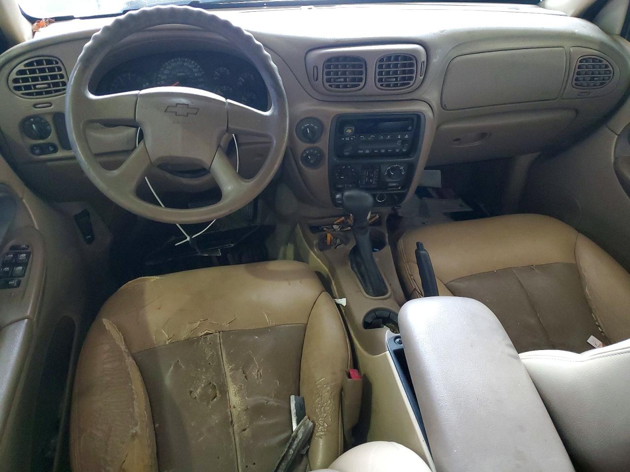 2004 CHEVROLET TRAILBLAZER LS photo 8
